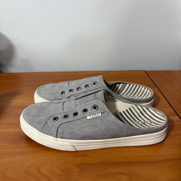 Taos Footwear Shoes - Taos Footwear EZ Soul Slip On Canvas Shoe Grey Mule Comfort‎ Sneaker Casual 9.5